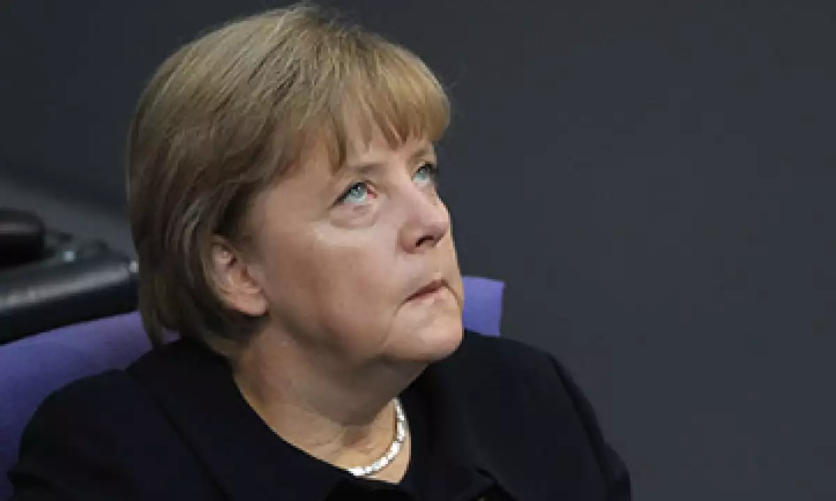 Angela Merkel, de Alemania, y otros líderes europeos consideran que una mayor integración económica salvará al euro. (Foto: Cortesía CNNMoney)