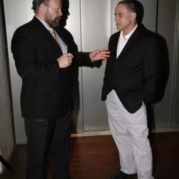 Raúl de la Cerda, Carlos Pascal