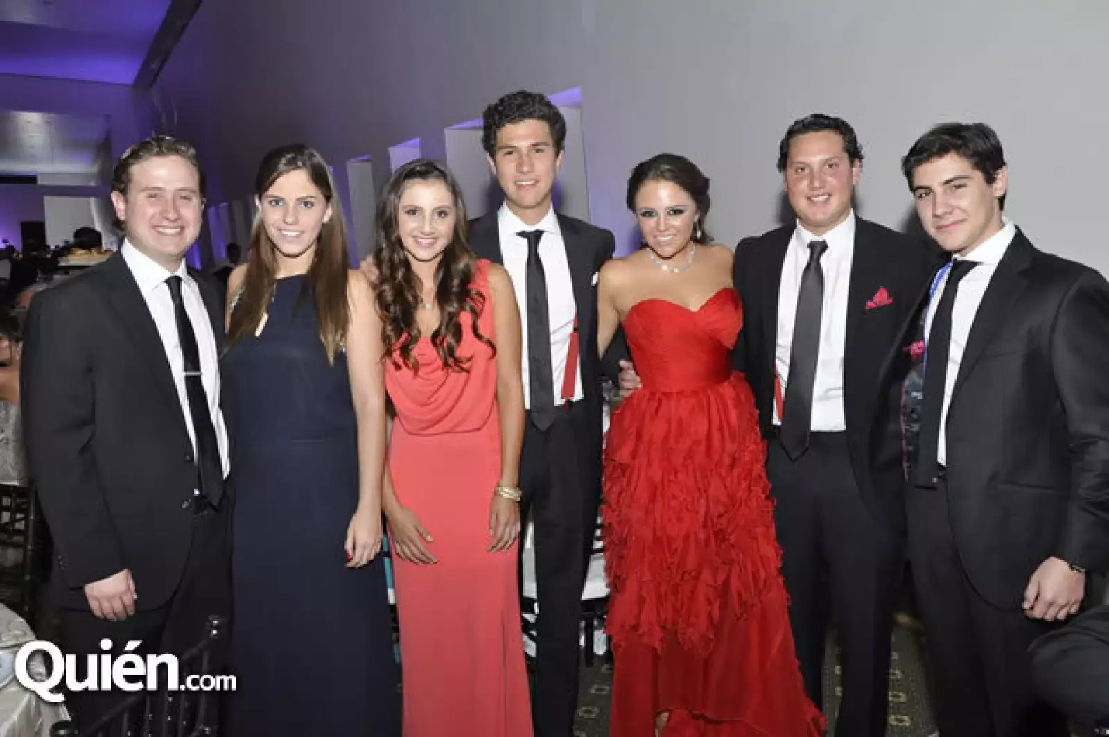 Alejandro Bastón,Mayte Aja,Natalia y Diego Bastón,Paola Gutiérrez Bastón,Miguel Trilllo Ricardo Bastón