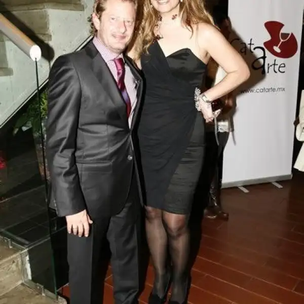 Leopoldo Hirschon,Alejandra del Río