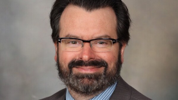 Dr. Rodrigo Ruano