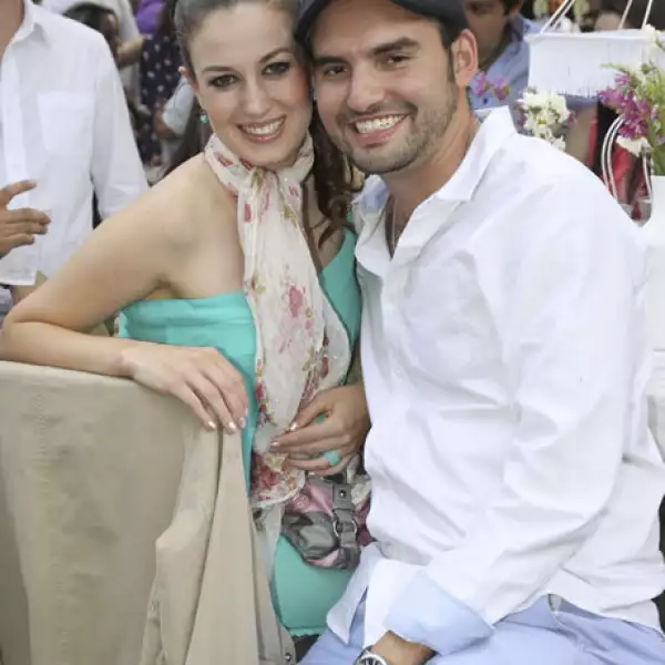 Pamela Almada y Ricardo Crash