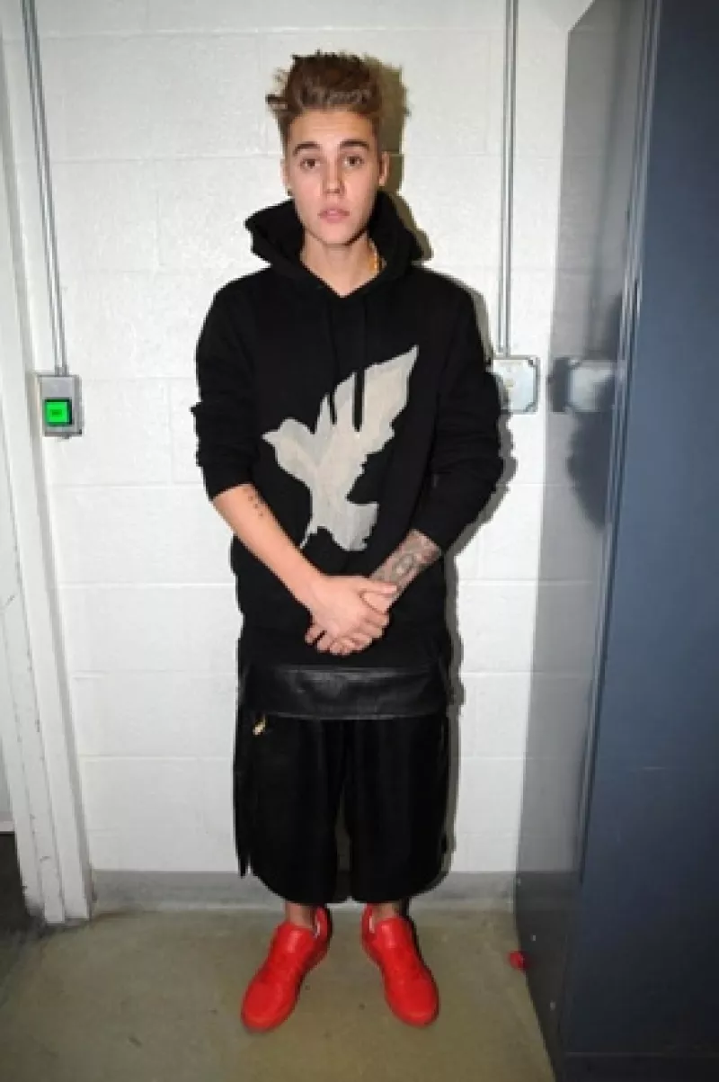 El intérprete podría ganar la demanda que el fotógrafo Jeffrey Binion interpuso en contra de él, pues los abogados del cantante la consideran "frívola" por la falta de pruebas.