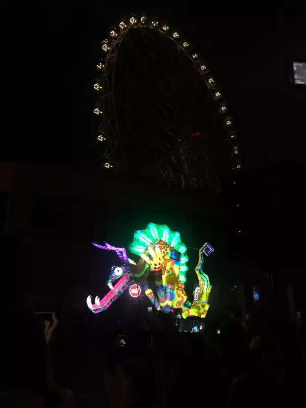 Montaña suspendida holandesa en Parque Urbano Aztlán