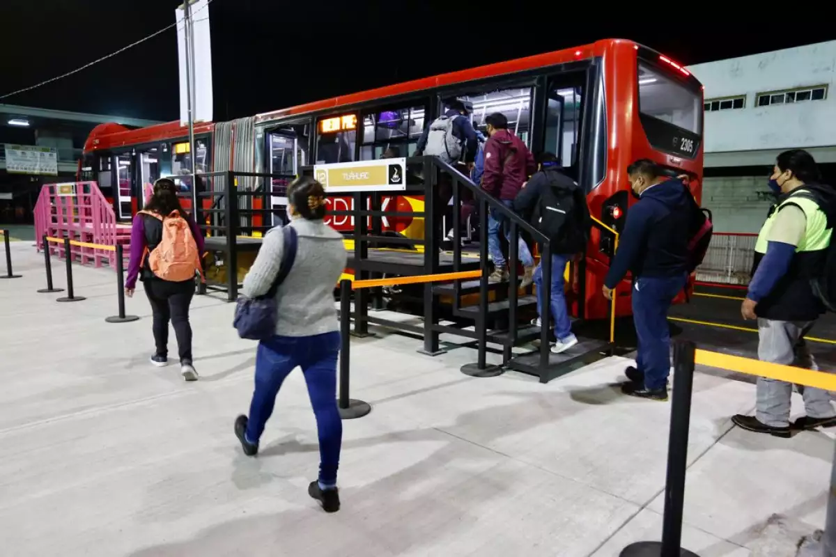 Metrobús Tláhuac
