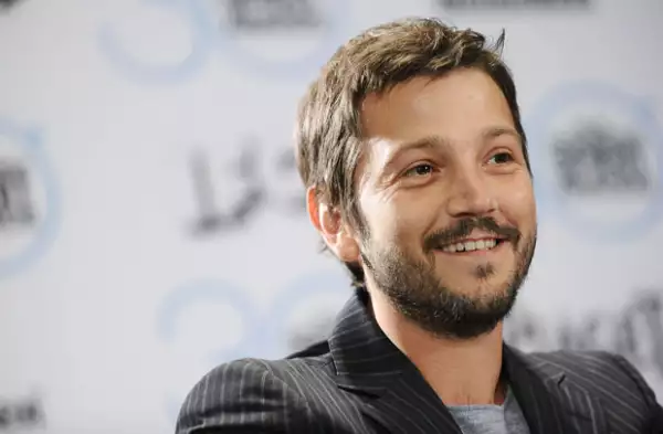 Diego Luna