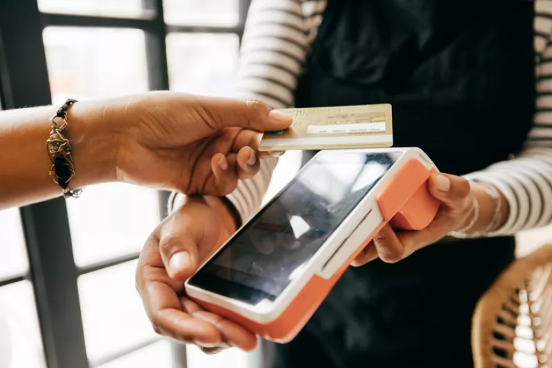 El 74% de las inversiones que hacen los fondos privados en México va a las fintech