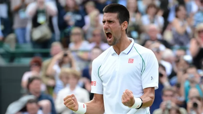 djokovc celebra en encuentro con  Florian Mayer