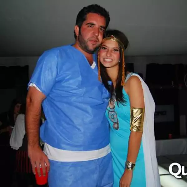 Fiesta de disfraces de parejas