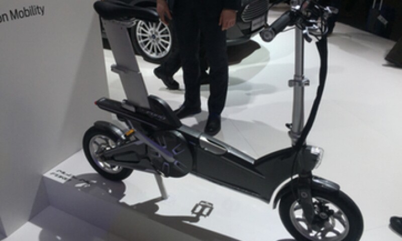 La automotriz presentó dos bicicletas eléctricas con sensores de proximidad y conectividad a smartphone (Foto: Francisco Rubio)