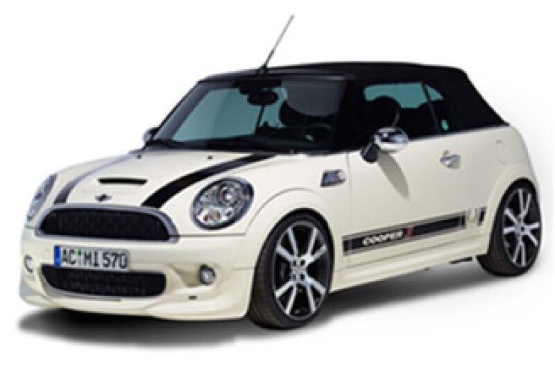 MiniCooper es parte de la línea que incluirá BMW con un sistema de aviso opcional. (Foto: Cortesía www.autocosmos.com.mx)