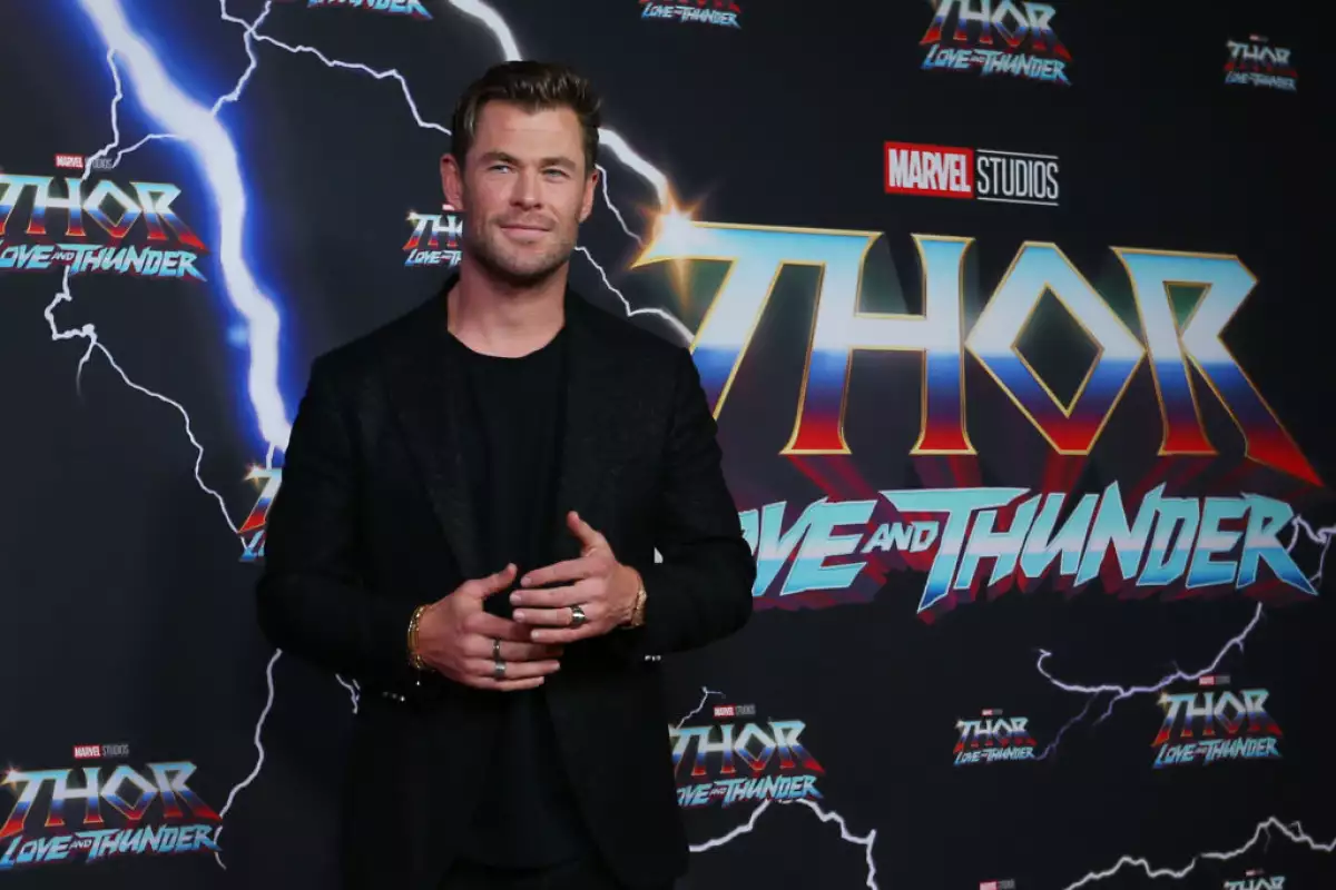 Chris-Hemsworth