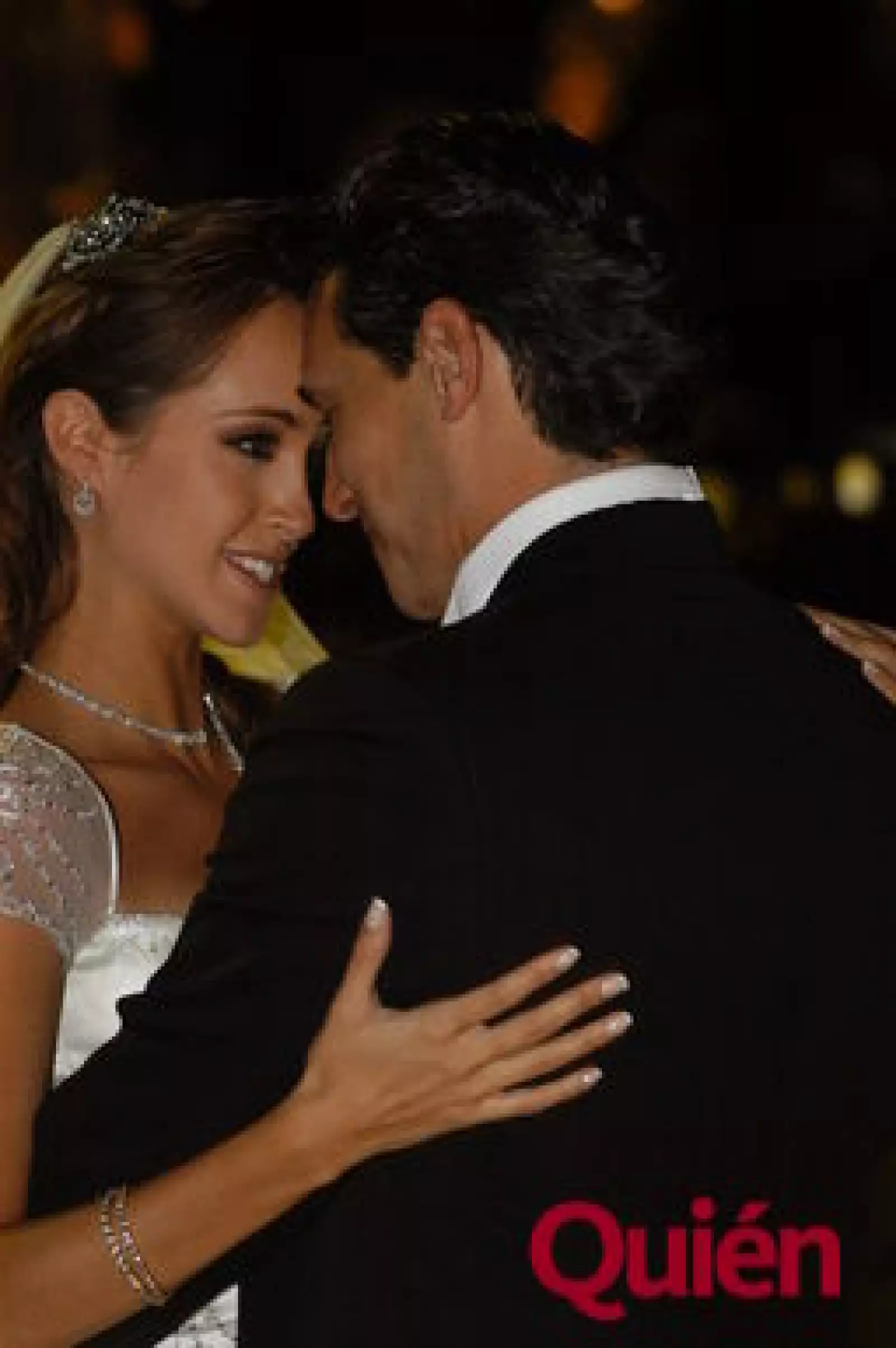 Olivia Peralta, Antonio Hidalgo