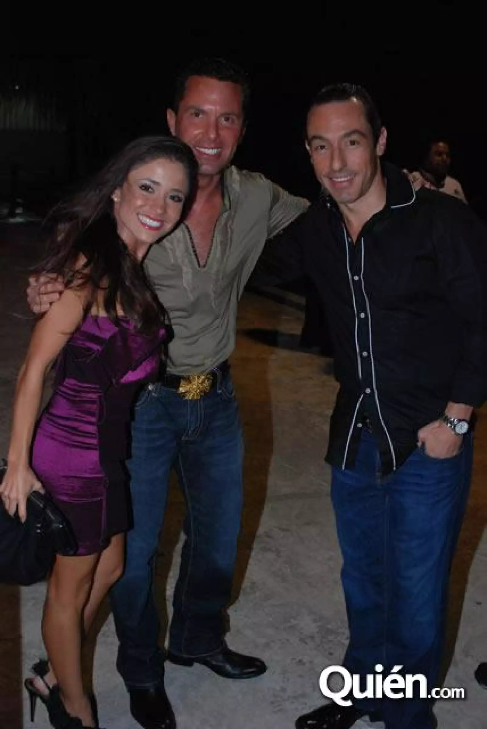 Fiesta en yate de Marcos Constandse