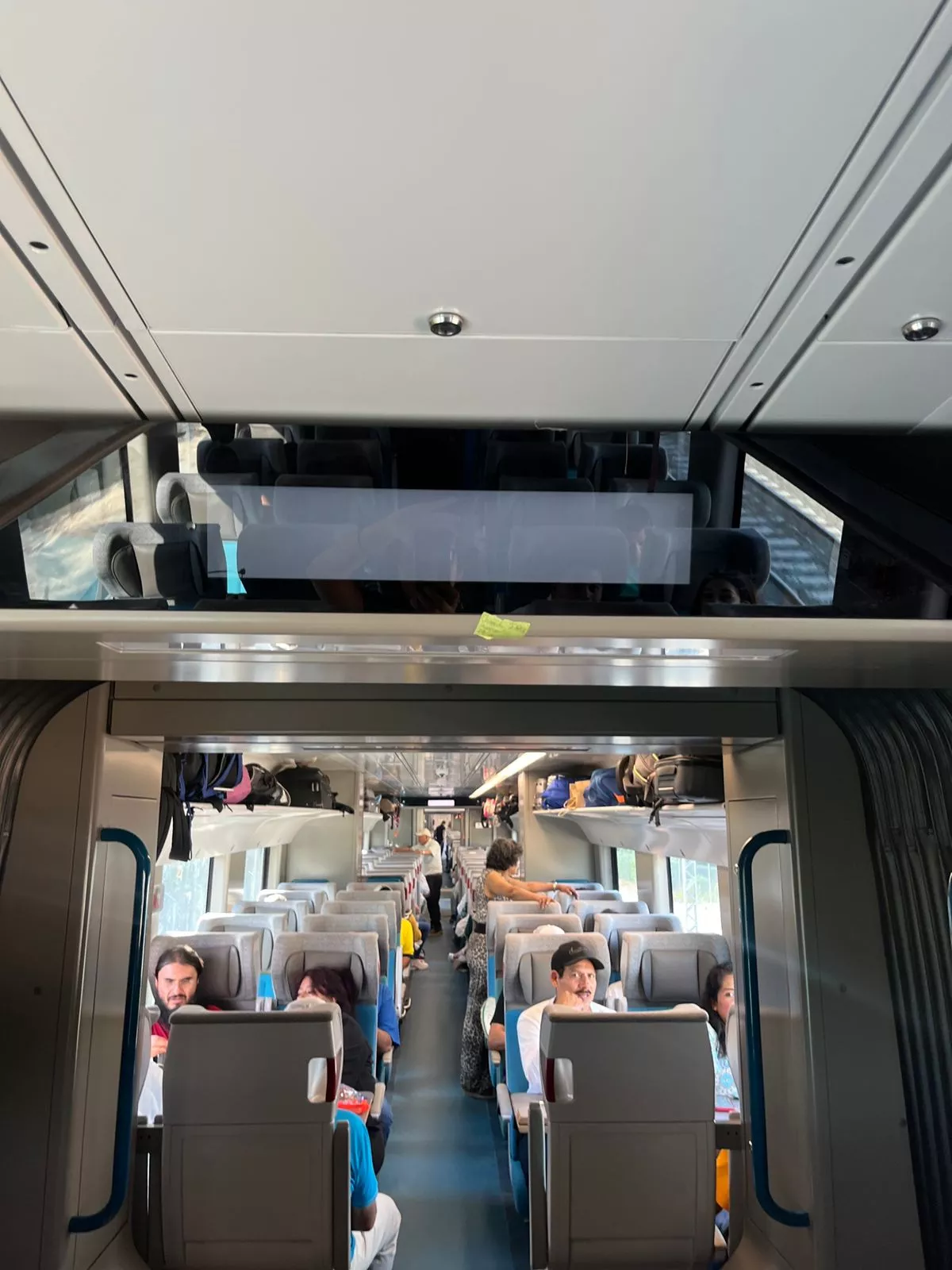 Algunas fallas en la electricidad afectaron el funcionamiento de las pantallas.