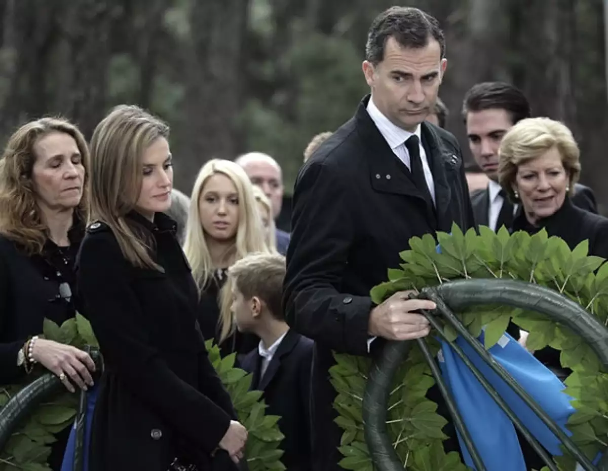 Letizia y Felipe estuvieron presentes en el evento pero se retiraron tan pronto terminó.