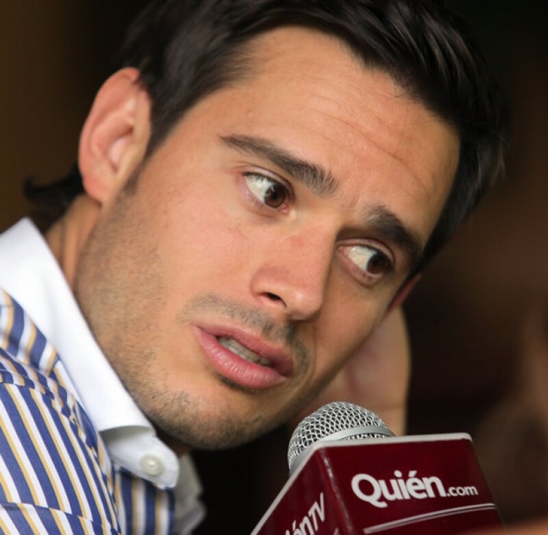 El cantante dice que le gusta que las mujeres sean familiares.