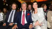 Juan Carlos , Carlos y Mariana Peralta  