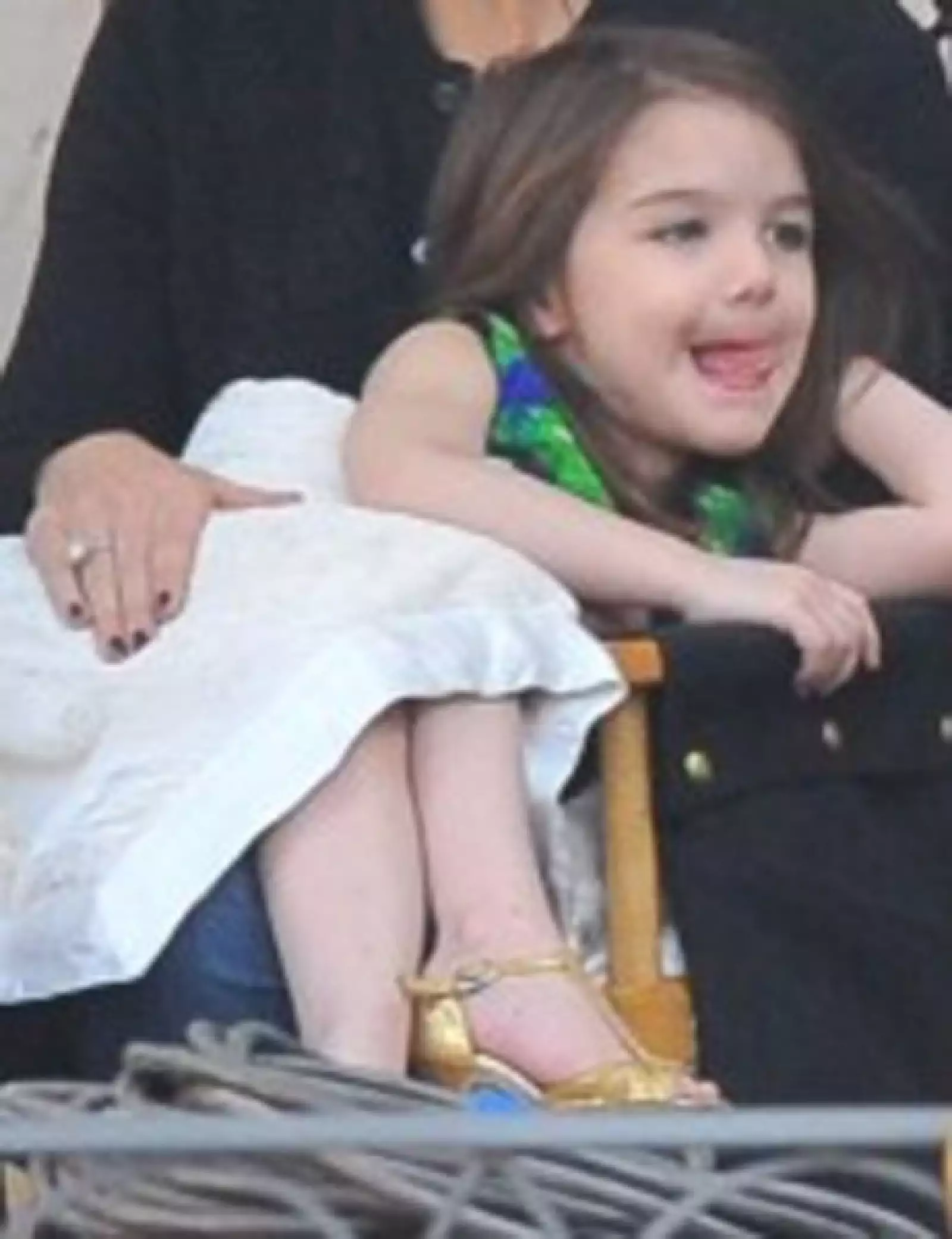 Pero ellas no llegaron solas, las acompañó Bella Cruise, la hija mayor de Tom Cruise y Nicole Kidman.