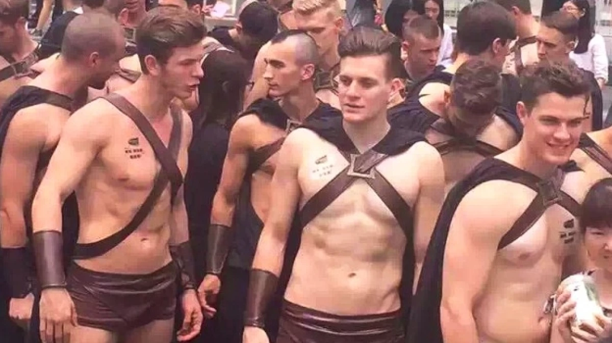 300 china
