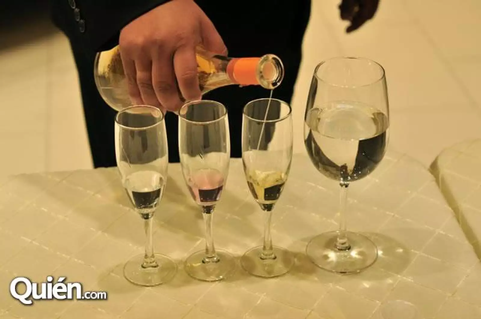 Presentacion del Tequila 29 en la Agencia Infiniti