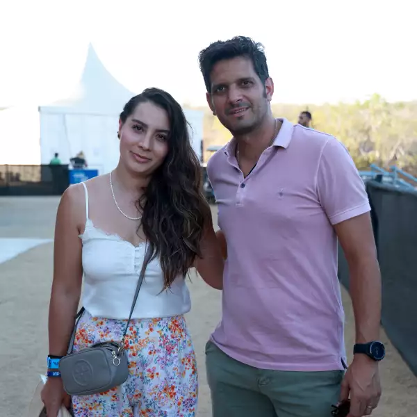 Elizabeth Morales y Gustavo Ramírez 