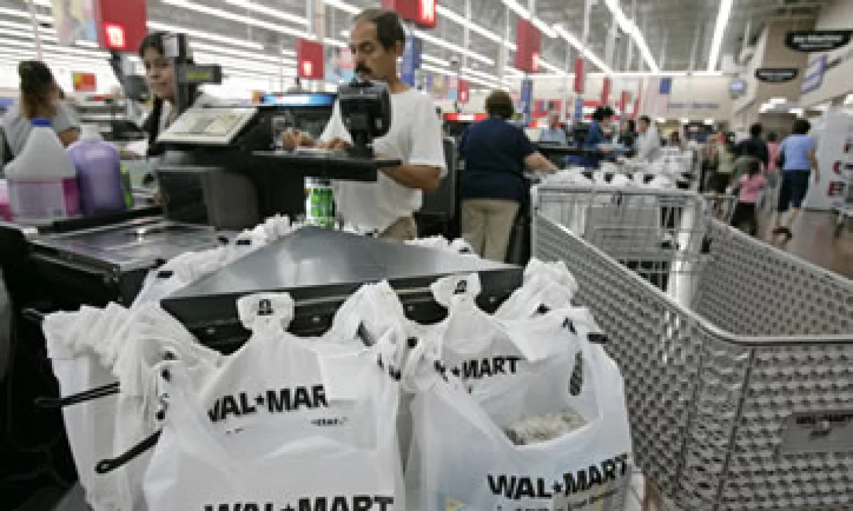 La adquisición de Carrefour por Walmart crearía el mayor minorista de alimentos de Brasil. (Foto: AP)