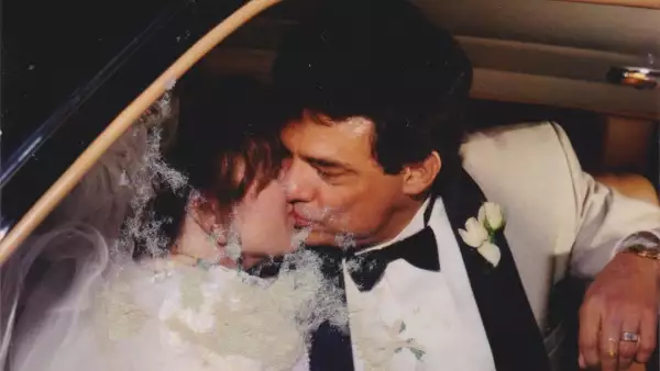 Sara Salazar y José José