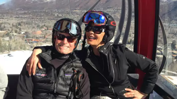 Apenas ayer circuló la noticia de que la salud del actor había empeorado debido al cáncer. Sin embargo, Catherine Zeta-Jones probó lo contrario.
