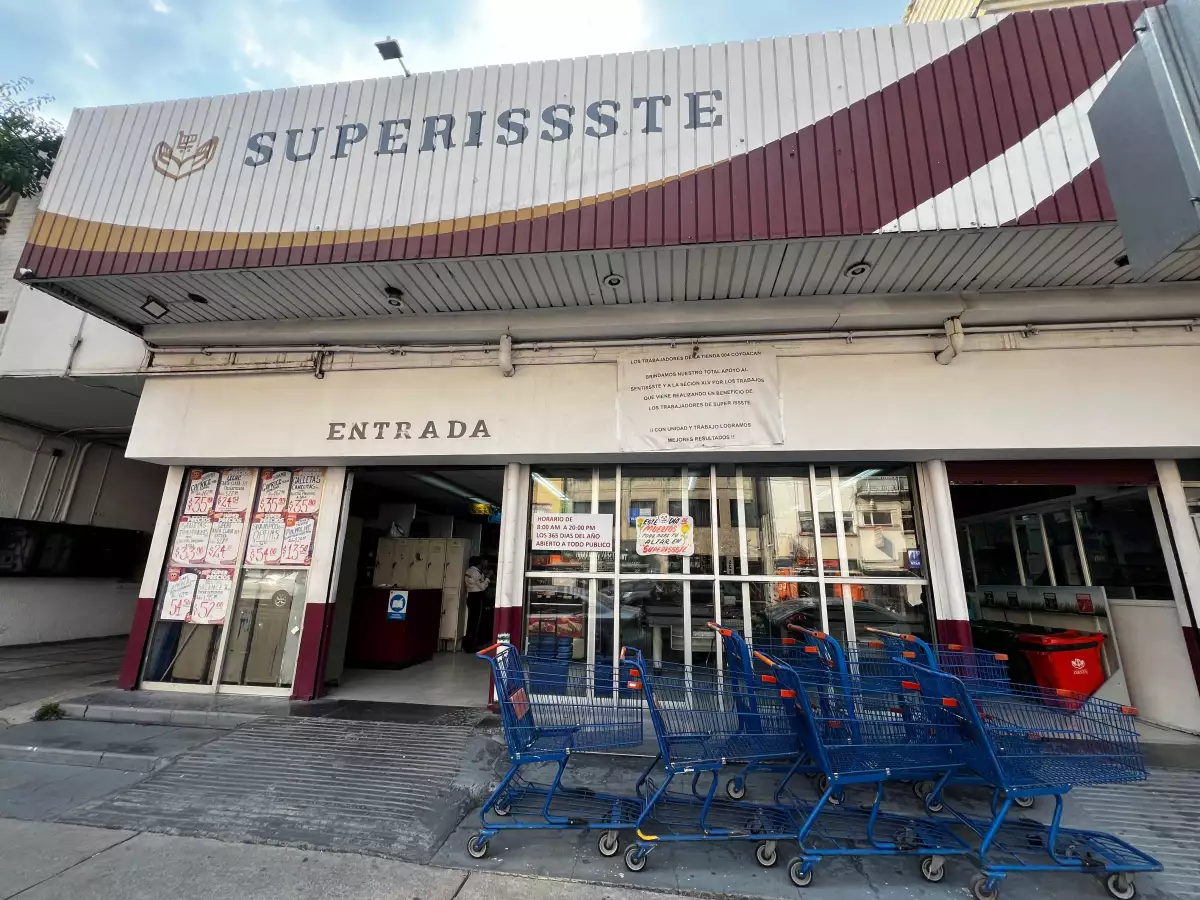 Vuelven las tiendas SuperISSSTE con precios bajos y lecciones aprendidas