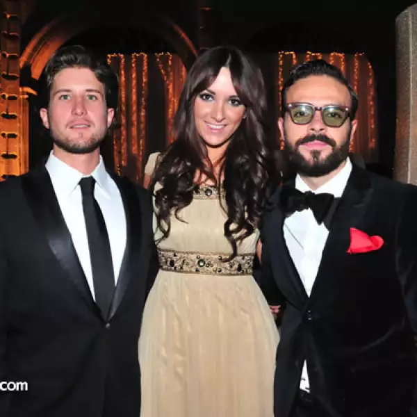 Diego Buenfil,Mariana Rubio,Josemaría Torre