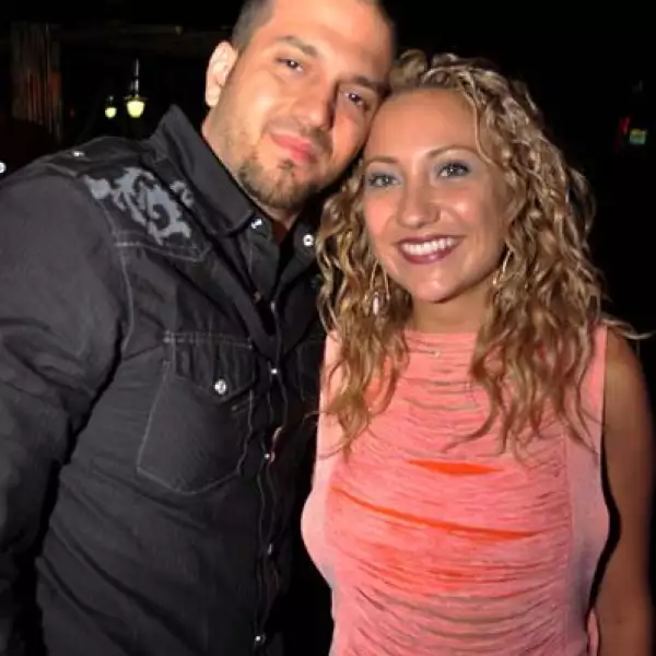 Manuel Garza y Carolina Arellano