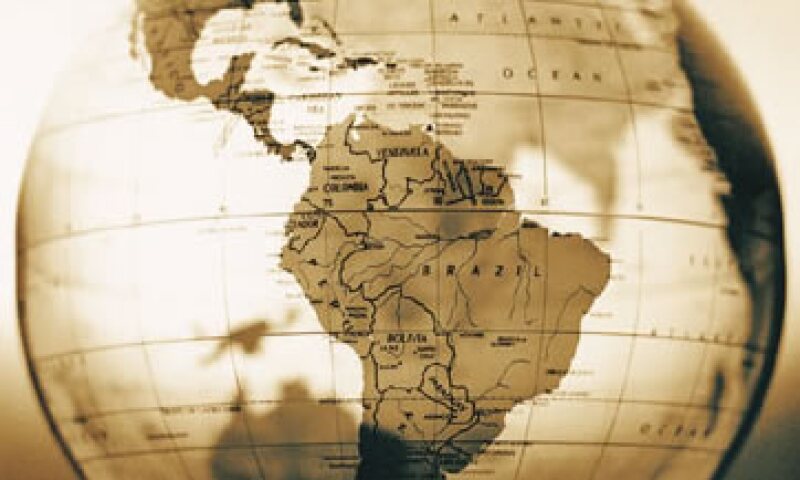 El BID resaltó que en la región bajó la probabilidad de que los riesgos latentes en los sistemas financieros se conviertan en problemas más graves. (Foto: Thinkstock)