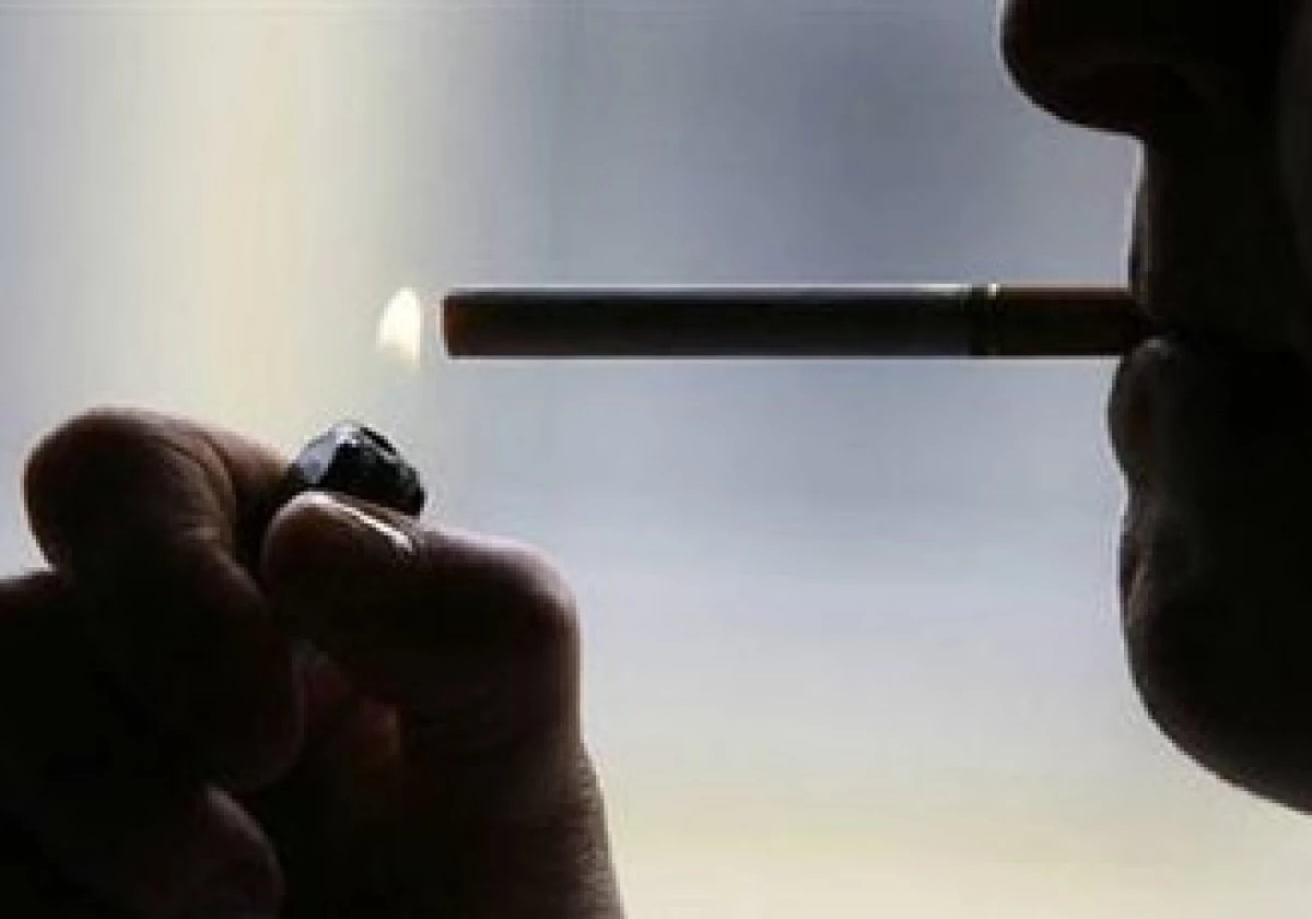 El gasto de enfermedades ocasionadas por fumar representa al año una erogación de 45,000 mdp. (Foto: Reuters)