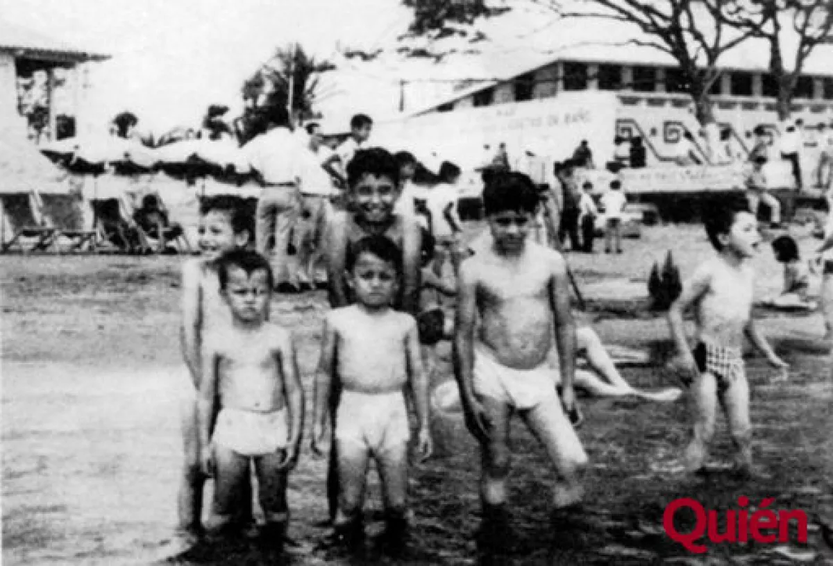 Andres Manuel, Hermanos