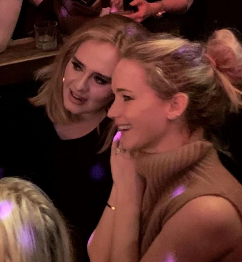 Adele y Jennifer Lawrence