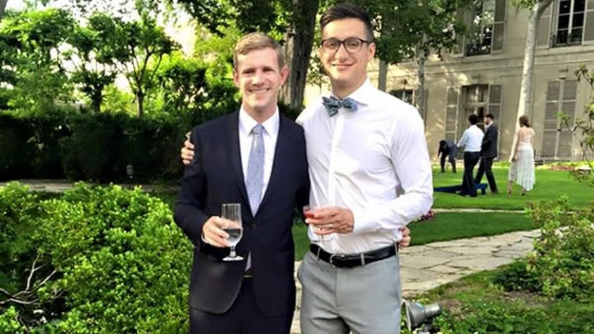 Daniel Lennox-Choate (izquierda) y Larry Lennox-Choate, excadetes de West Point, Estados Unidos