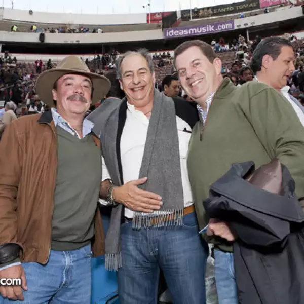 Gerardo Couttolenc, Leonardo Obregón y Arturo Lebrija