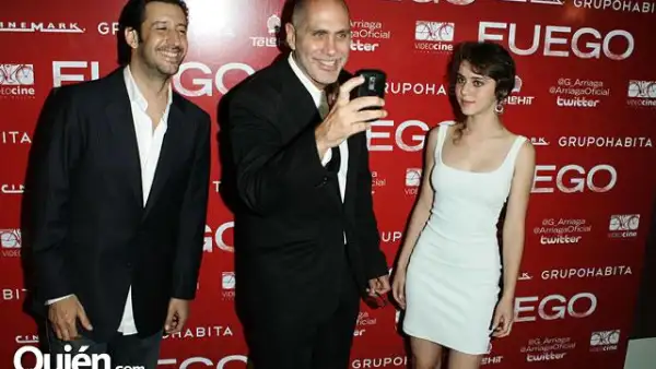 Alfombra Roja Fuego
