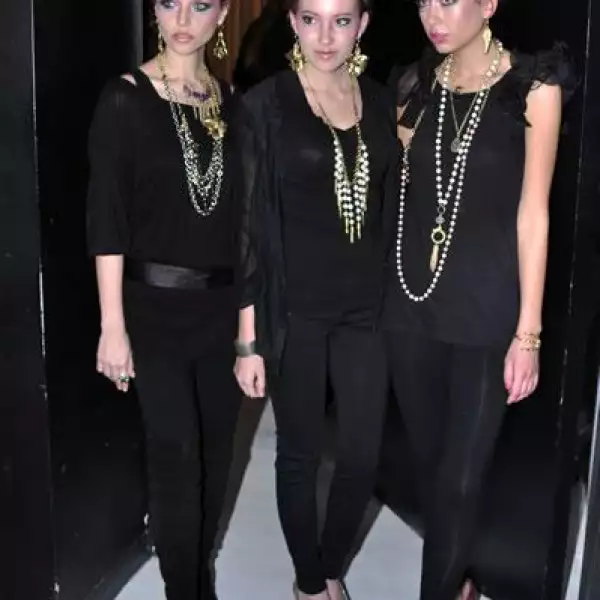 Pasarela a Beneficio de la Cruz Rosa