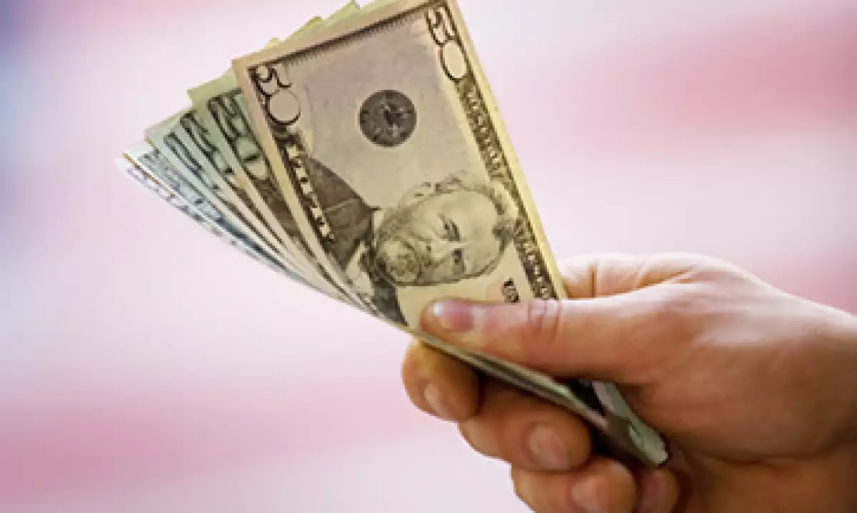 Banco Base comentó que la situación en Europa continúa presionando al alza el tipo de cambio. (Foto: Thinkstock)