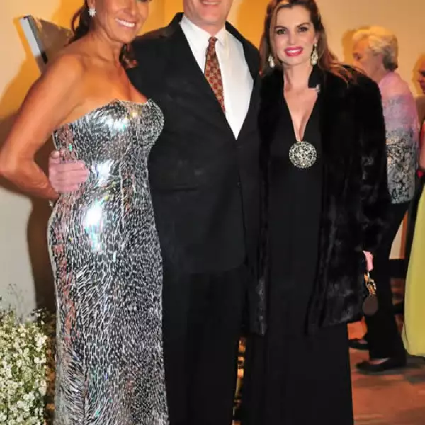 Alejandrina Solís,Mario Félix,Karina Díaz