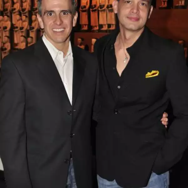 Cocktail en honor a Armando de la Garza