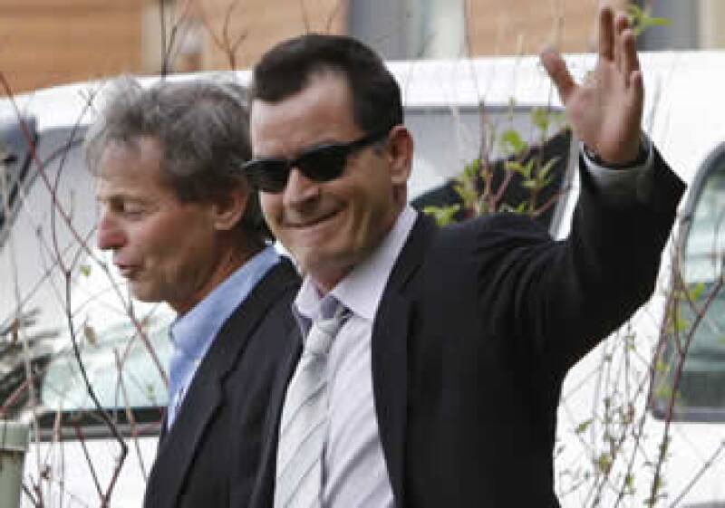 Sheen ha insistido en que está limpio y sobrio, y en que la única droga que consume se llama Charlie Sheen. (Foto: AP)