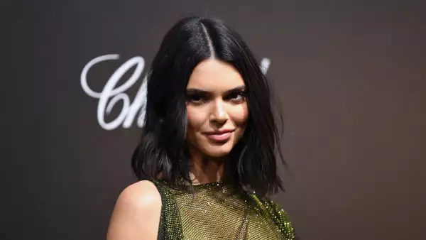 Kendall destacada transparencias