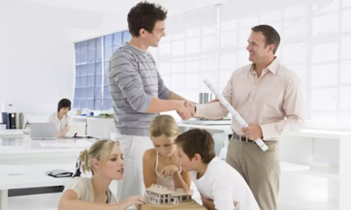 Ante todo evita perder la armonía emocional de tu familia, eso tiene un impacto directo en tu negocio. (Foto: Thinkstock)