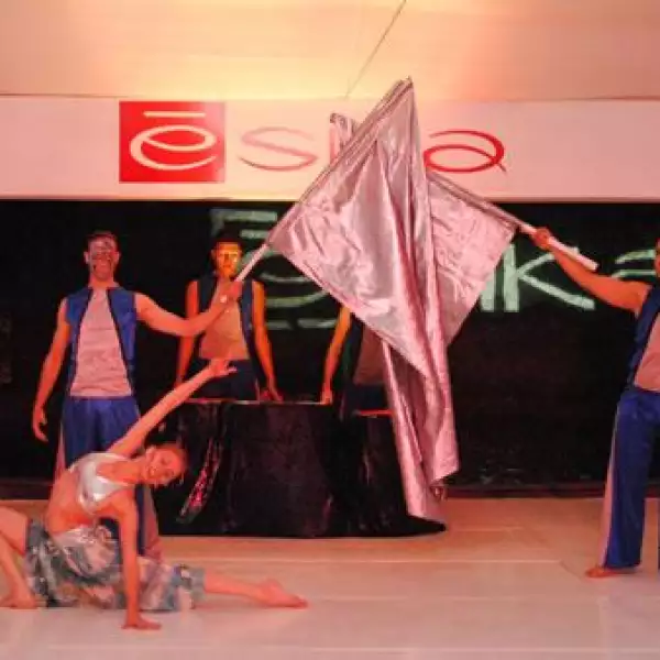 Nueva Línea de Esika