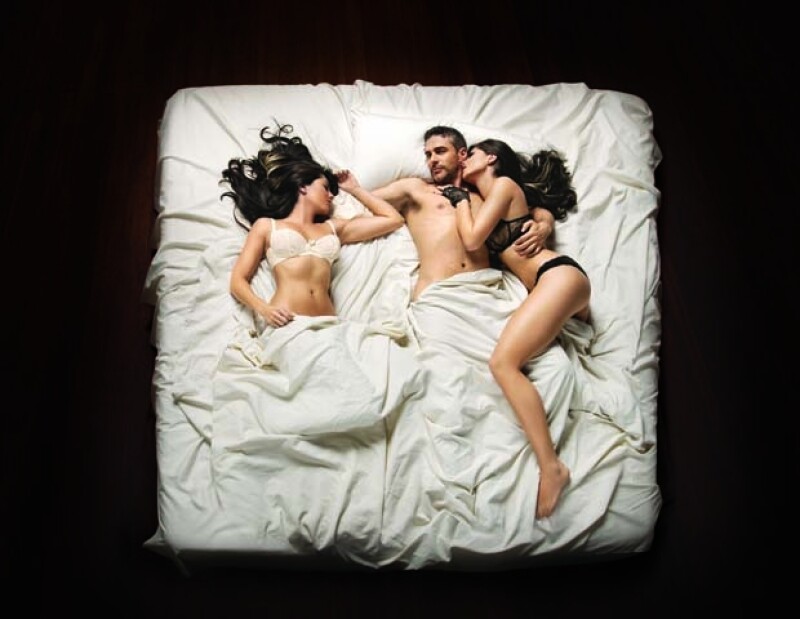 Bárbara Mori y Leonardo Sbaraglia tendrán escenas llenas de sensualidad.