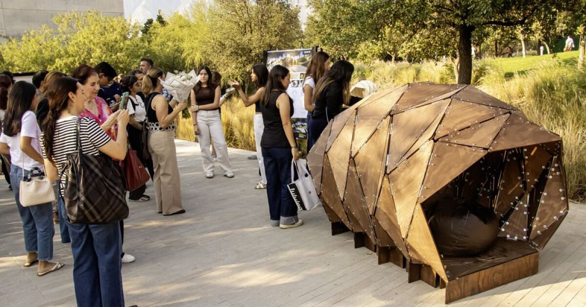 Mimarlık öğrencilerinin UDEM'de 13 pavyonu var