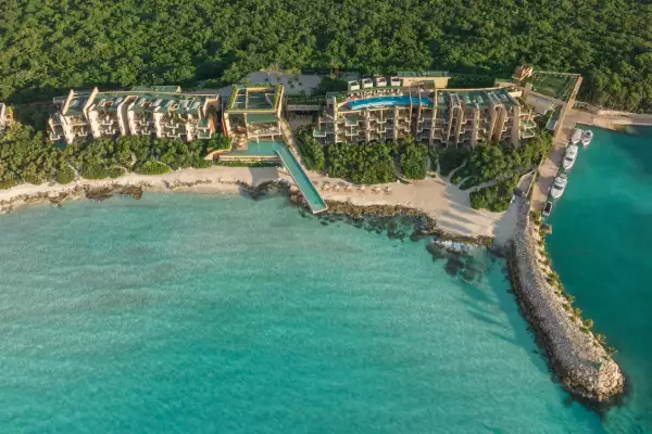 hotel-la-casa-de-la-playa-xcaret.jpg